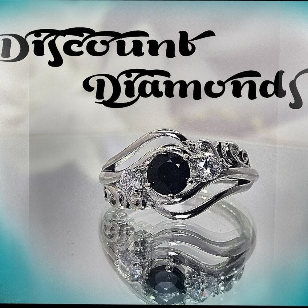 Black Round Onyx Cocktail Ring with Clear White Zircon on 925 Sterling Silver - Picture 8 of 8
